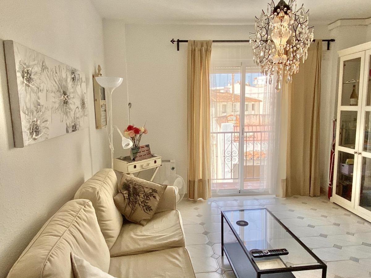 נרחה Apartamento Plaza Cavana מראה חיצוני תמונה